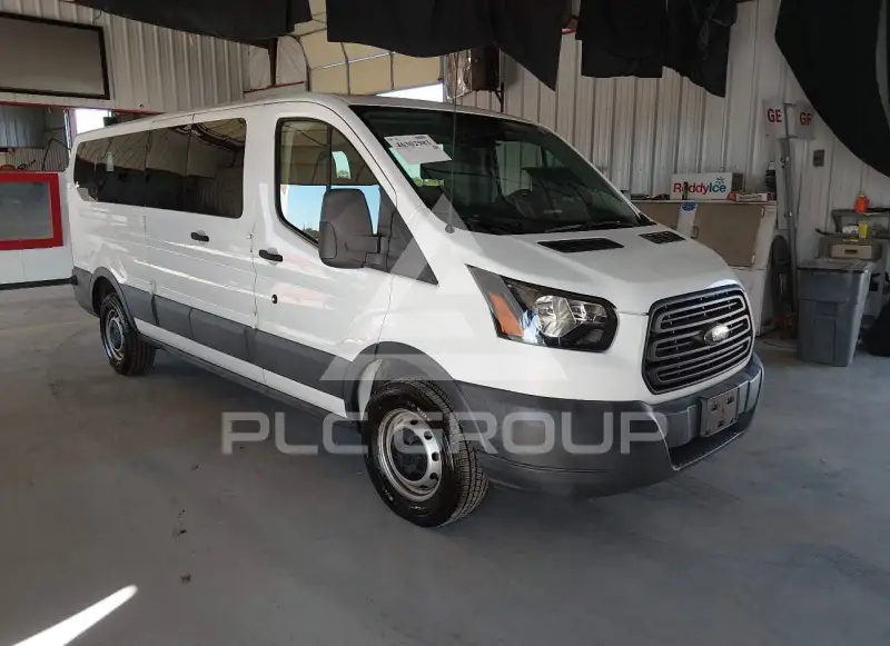 2018 Ford TRANSIT photo