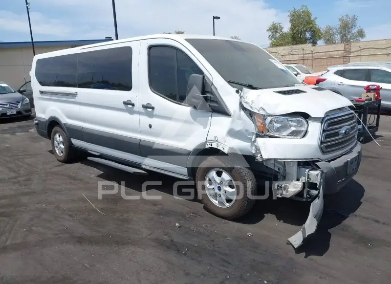 2018 Ford TRANSIT photo