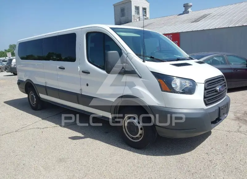 2018 Ford TRANSIT photo