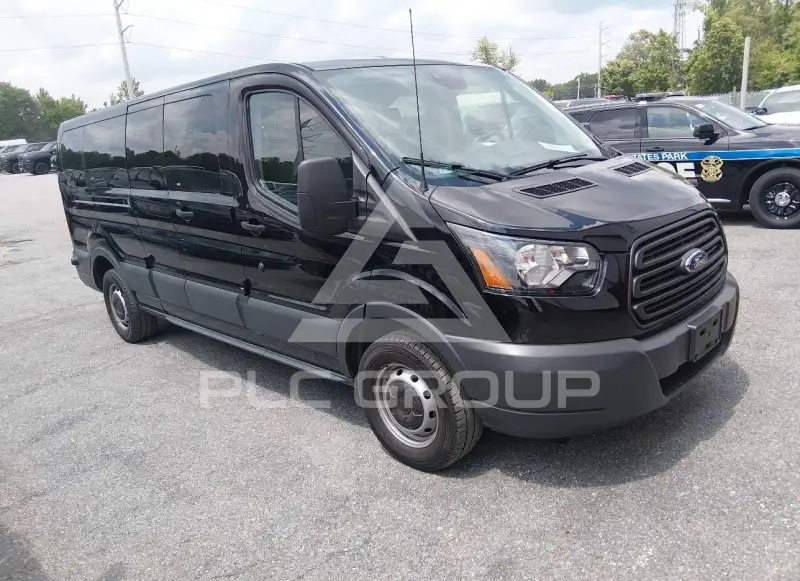 2018 Ford TRANSIT photo