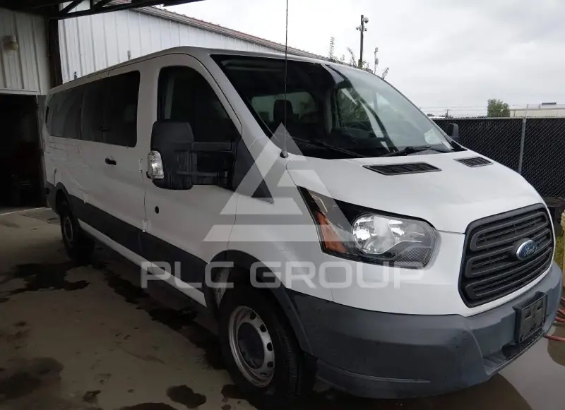 2018 Ford TRANSIT photo