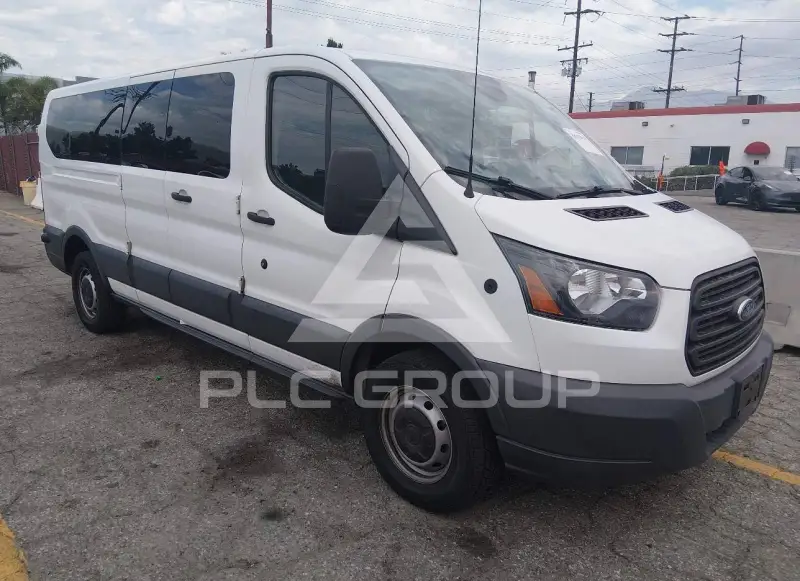 2018 Ford TRANSIT photo