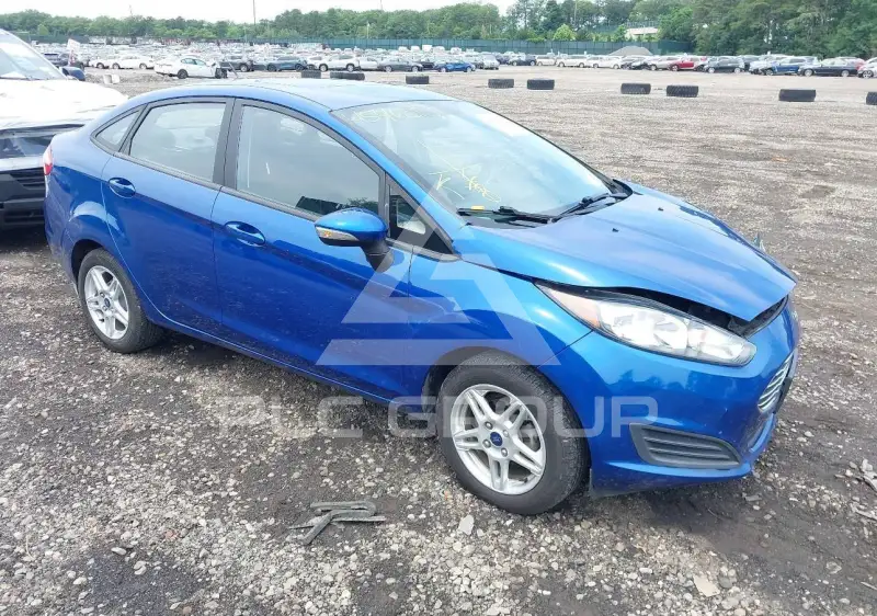 2018 Ford FIESTA фото