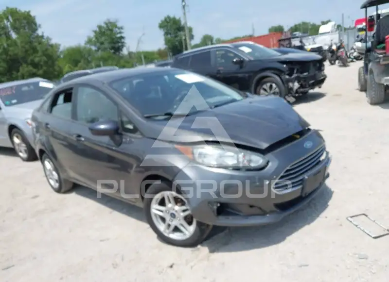 2018 Ford FIESTA фото