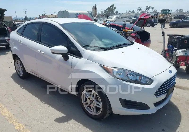 2018 Ford FIESTA фото
