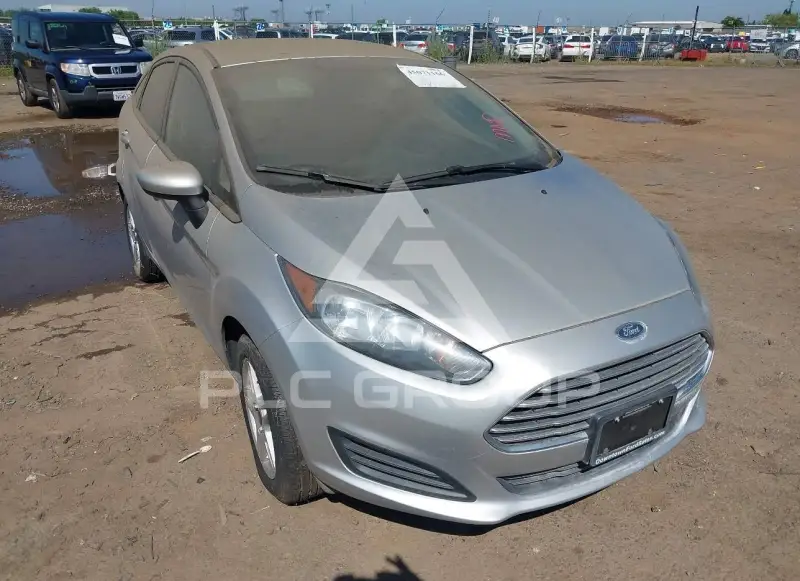 2018 Ford FIESTA photo