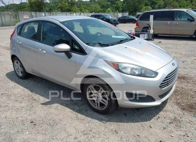 2018 Ford FIESTA фото