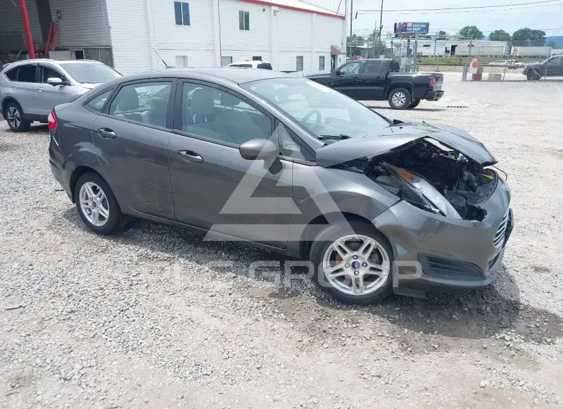 2018 Ford FIESTA фото