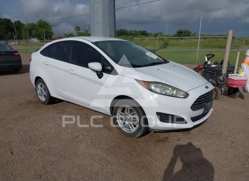 2018 Ford FIESTA фото