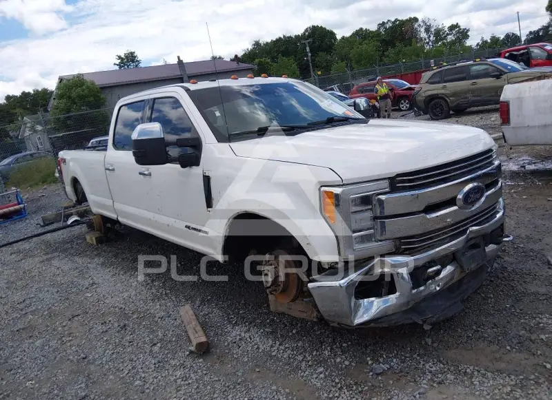 2018 Ford F-350 photo