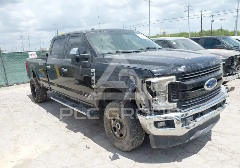 2018 Ford F-350 фото