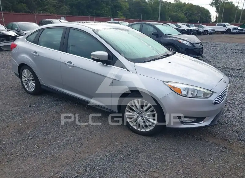 2018 Ford FOCUS фото