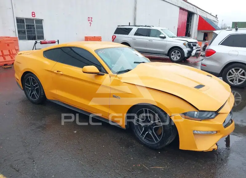 2018 Ford MUSTANG photo