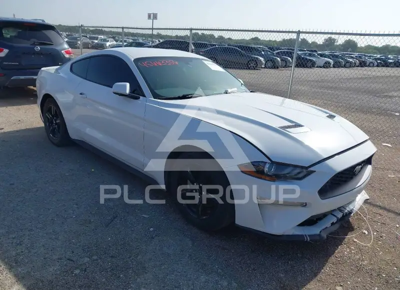 2018 Ford MUSTANG photo