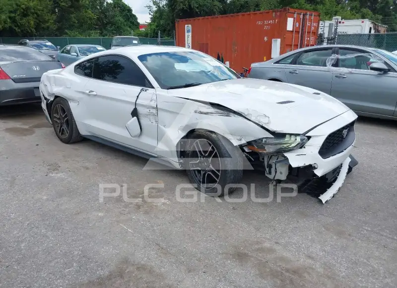 2018 Ford MUSTANG фото