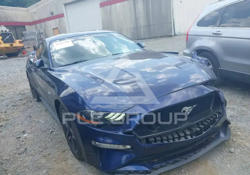 2018 Ford MUSTANG фото