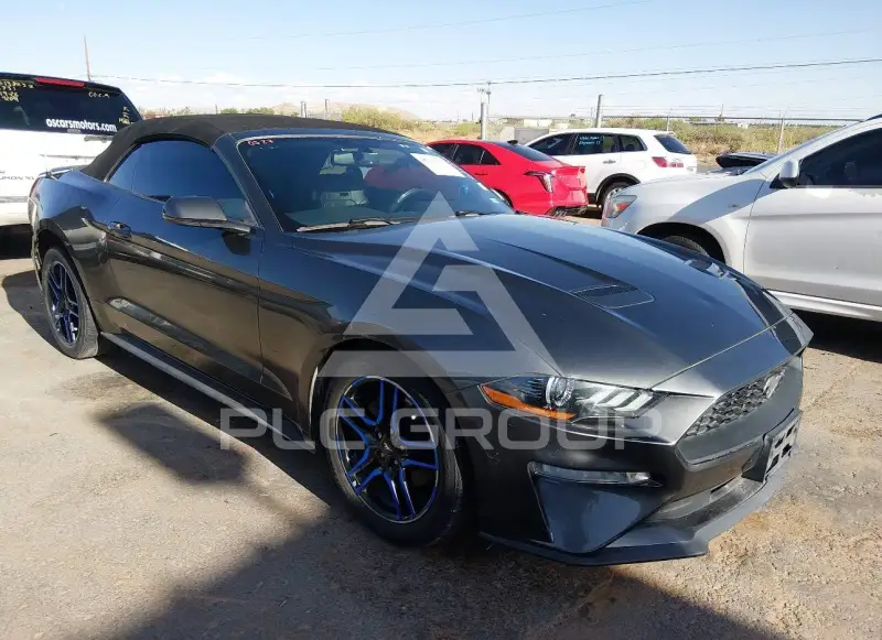 2018 Ford MUSTANG photo