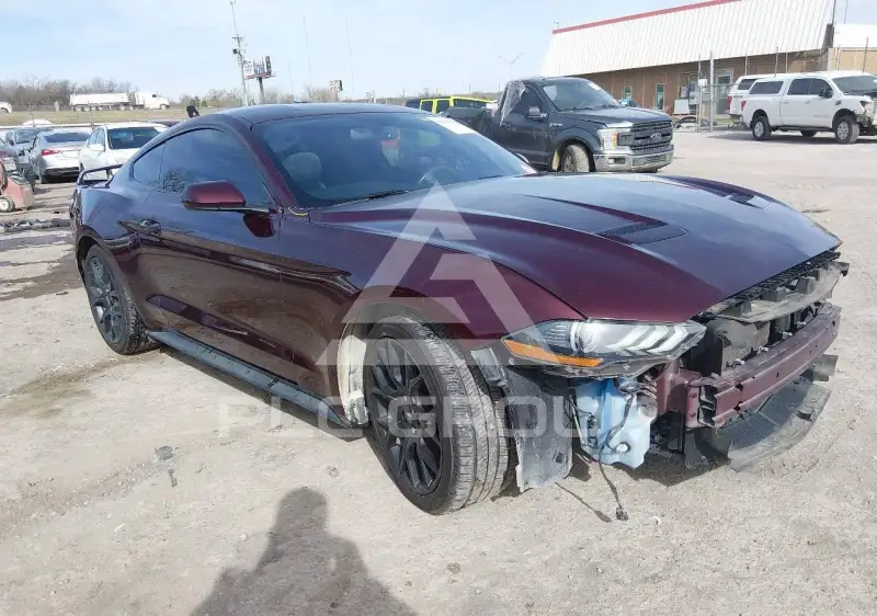 2018 Ford MUSTANG фото