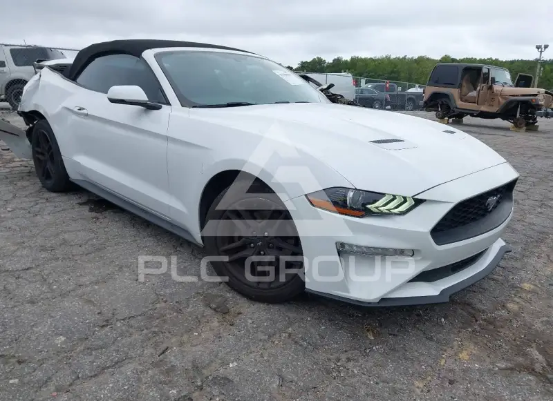 2018 Ford MUSTANG photo