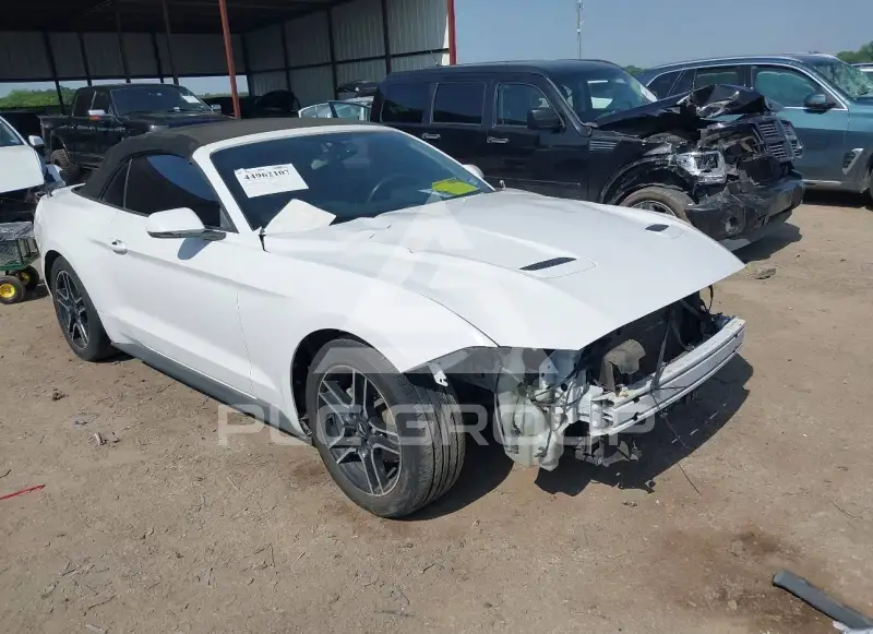 2018 Ford MUSTANG фото