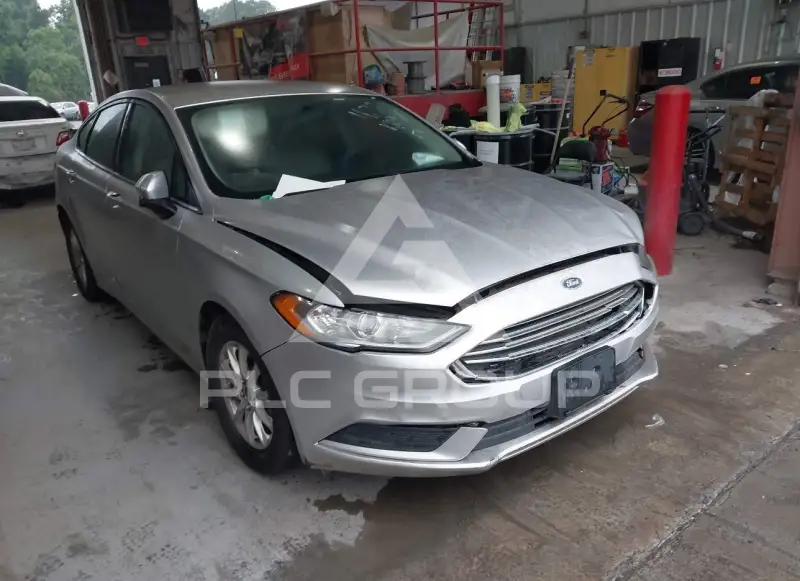 2018 Ford FUSION фото