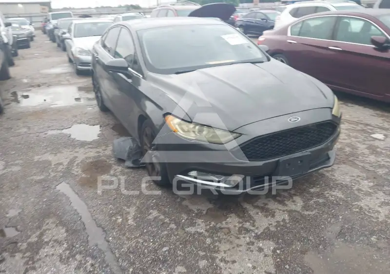 2018 Ford FUSION photo