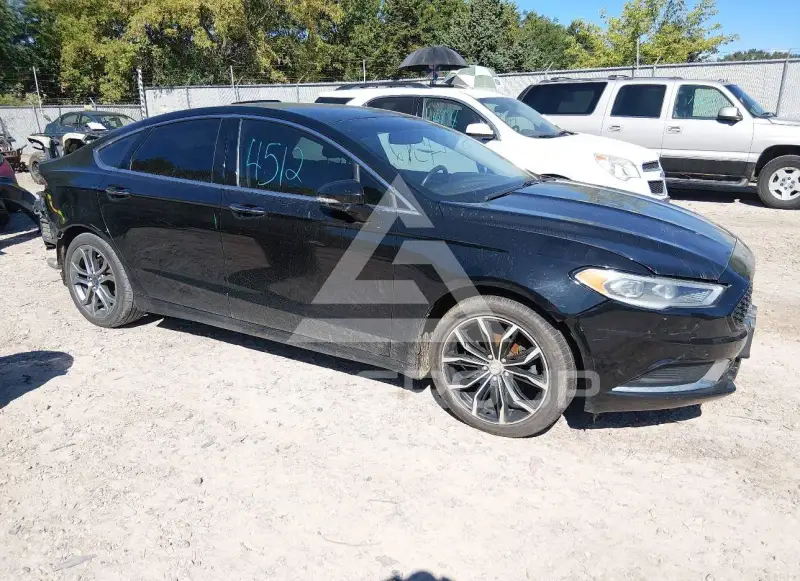 2018 Ford FUSION фото