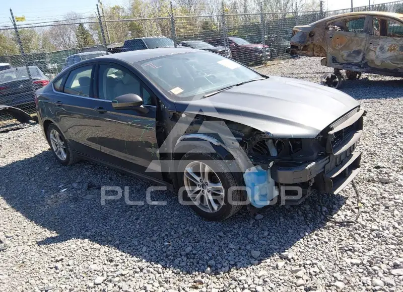 2018 Ford FUSION фото