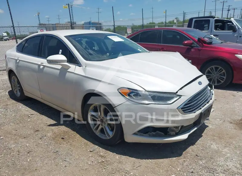 2018 Ford FUSION photo