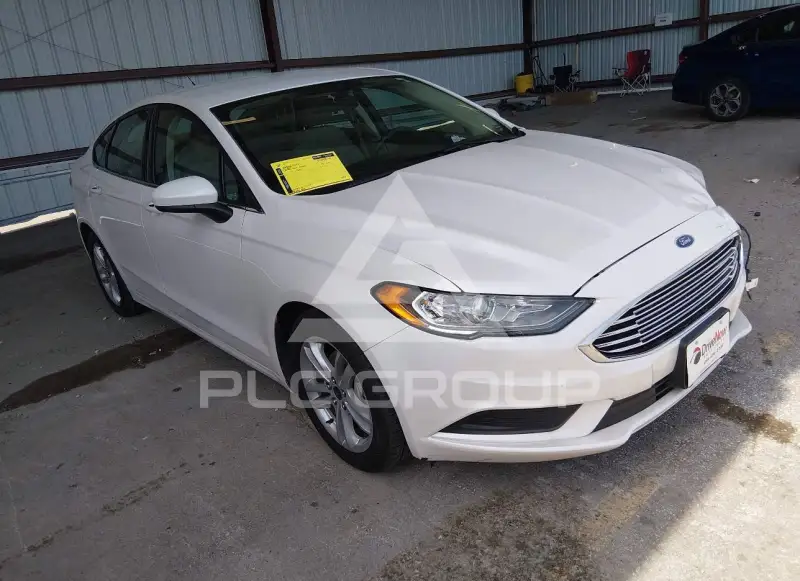 2018 Ford FUSION photo