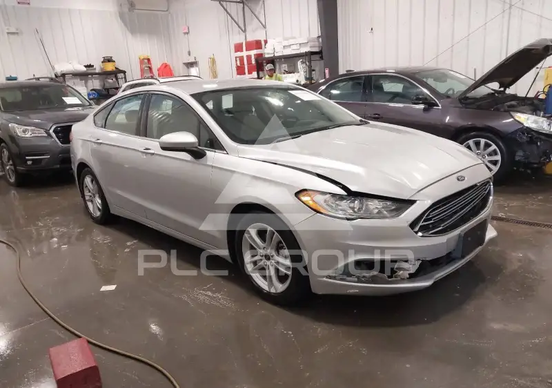 2018 Ford FUSION photo