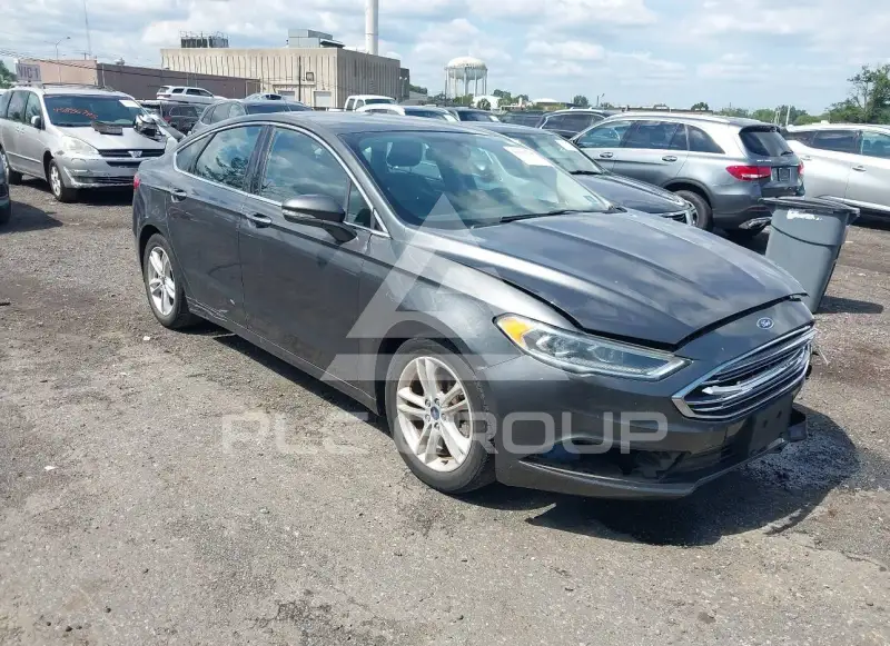 2018 Ford FUSION фото