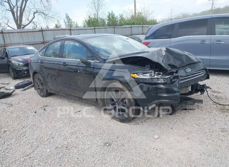 2018 Ford FUSION фото