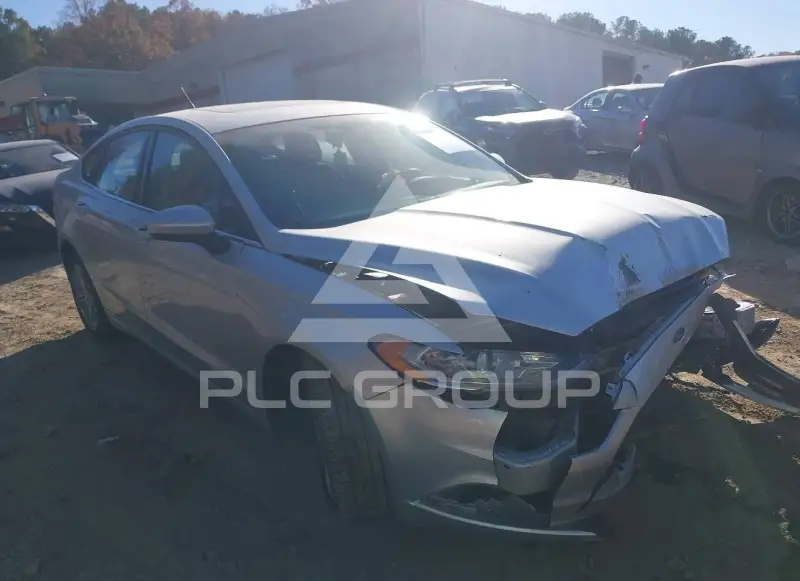 2018 Ford FUSION фото