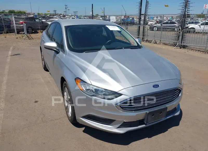 2018 Ford FUSION photo