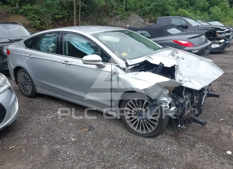 2018 Ford FUSION photo