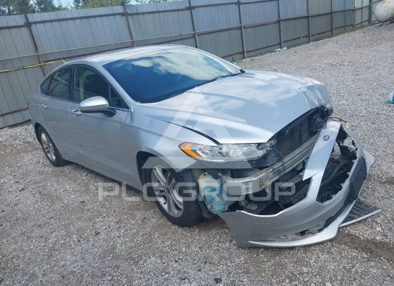 2018 Ford FUSION фото