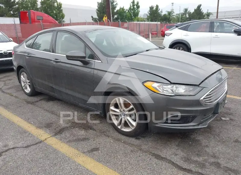 2018 Ford FUSION фото