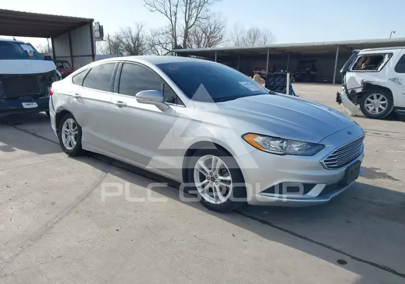 2018 Ford FUSION photo