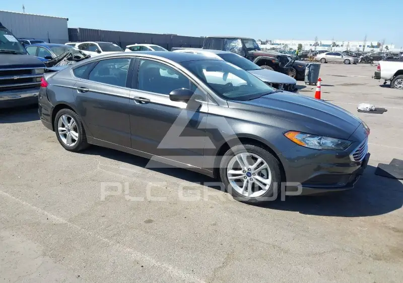 2018 Ford FUSION photo