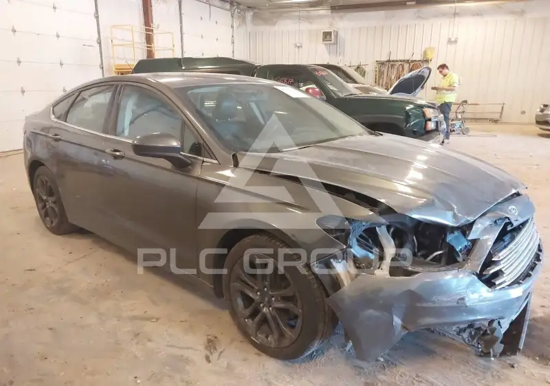 2018 Ford FUSION фото