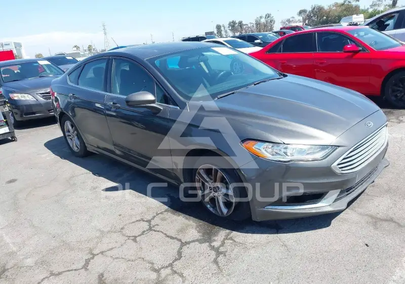 2018 Ford FUSION photo