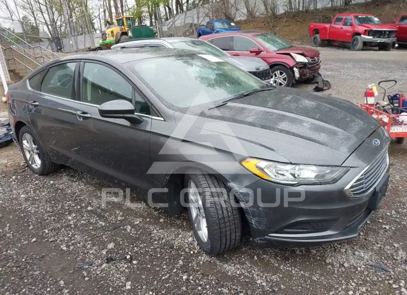 2018 Ford FUSION фото