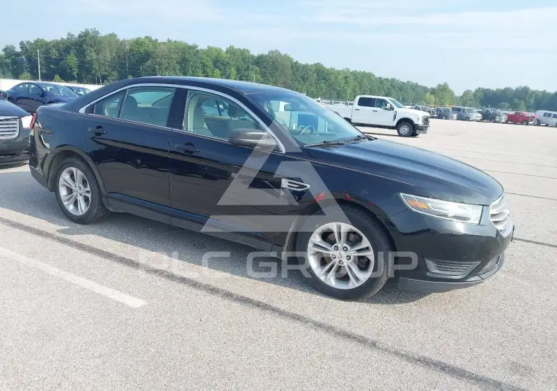 2018 Ford TAURUS photo