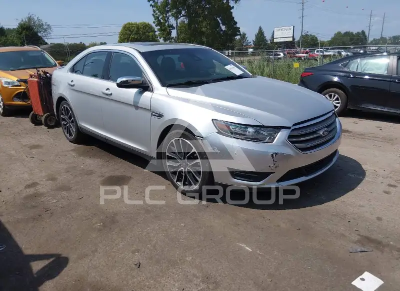 2018 Ford TAURUS photo