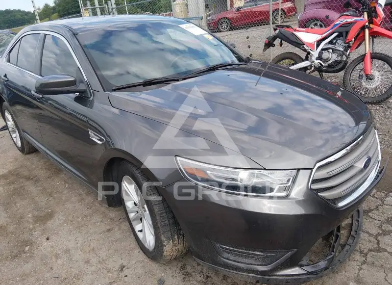 2018 Ford TAURUS фото