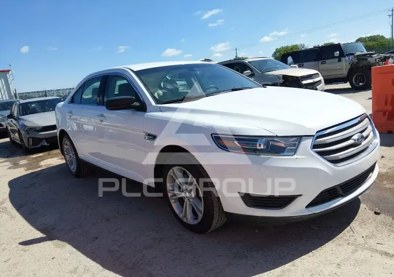 2018 Ford TAURUS фото