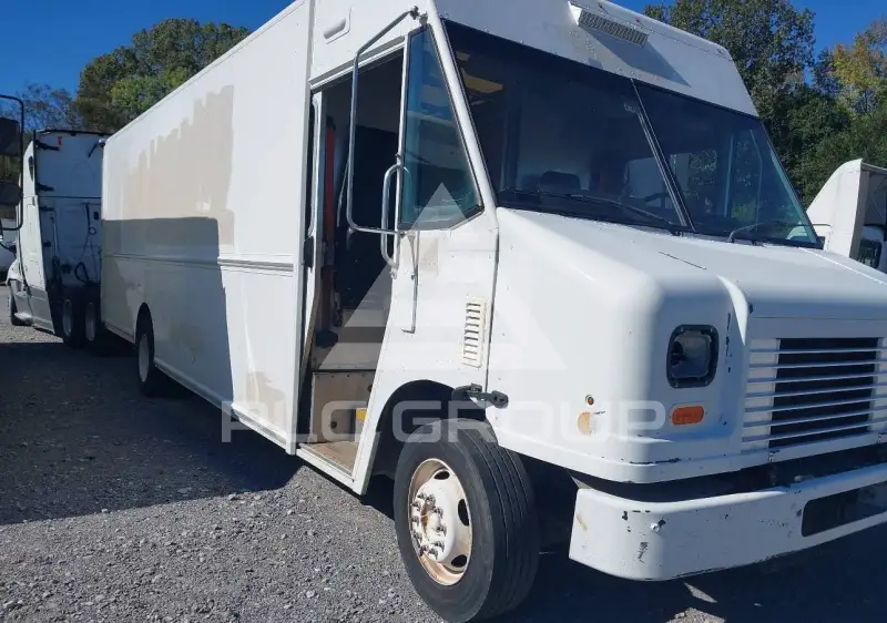 2018 Ford F-590 фото