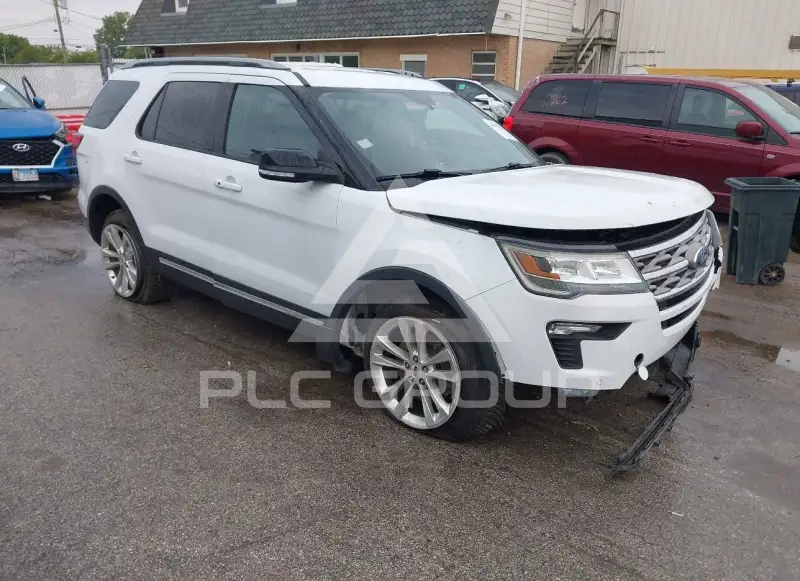 2018 Ford EXPLORER photo