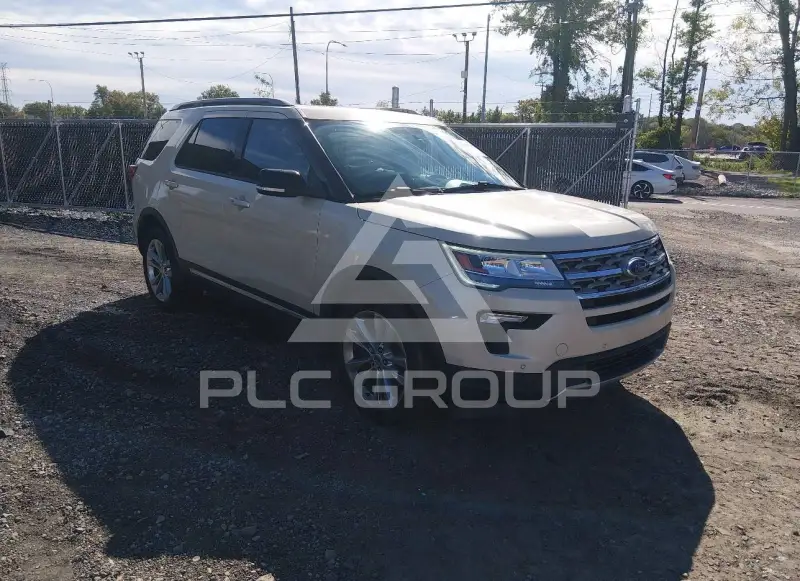 2018 Ford EXPLORER фото